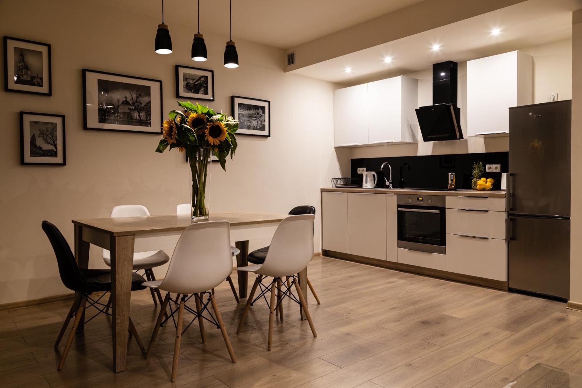 Tyzenhauz Apartments Old Town Krakow Bagian luar foto