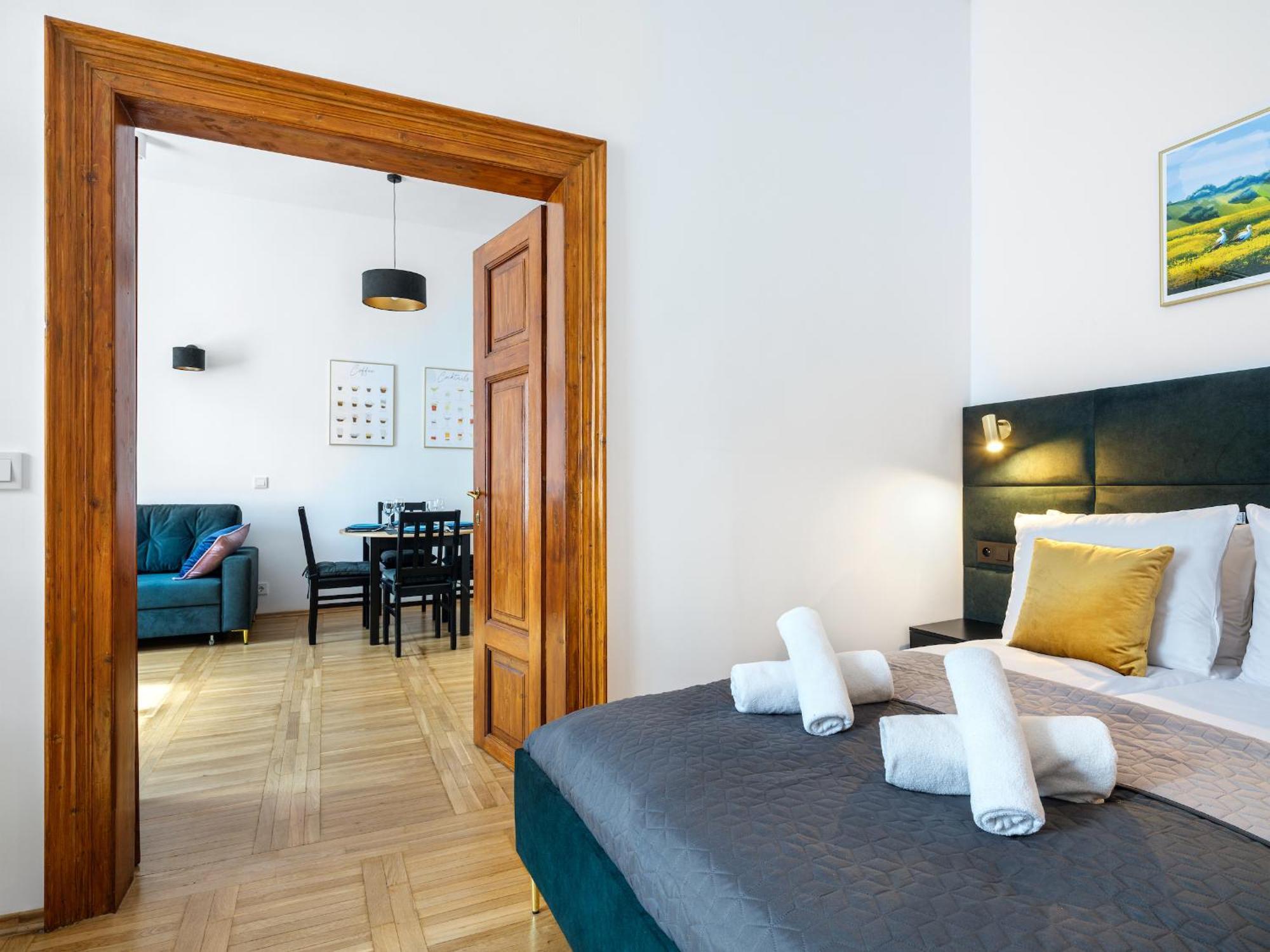 Tyzenhauz Apartments Old Town Krakow Ruang foto