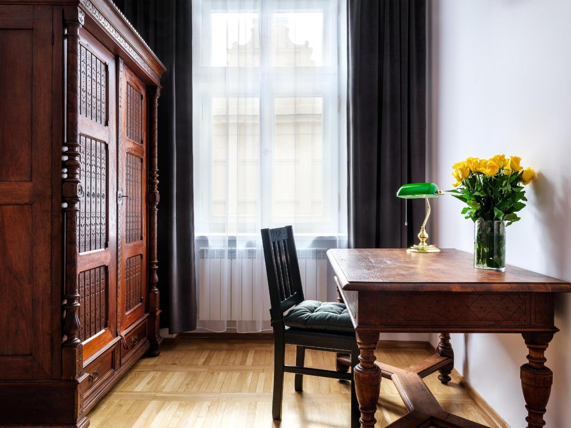 Tyzenhauz Apartments Old Town Krakow Ruang foto